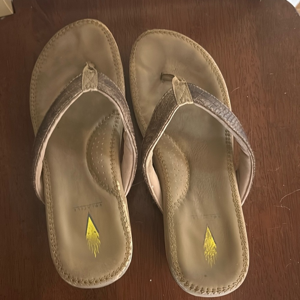 Used gold volatiles in good condition